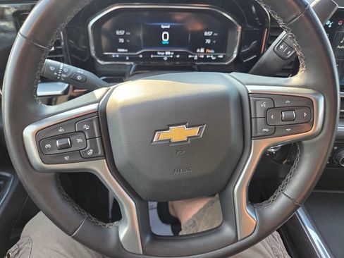 Used 2024 Chevrolet Silverado 2500 LTZ w/ LTZ Convenience Package AWD/4WD image 22