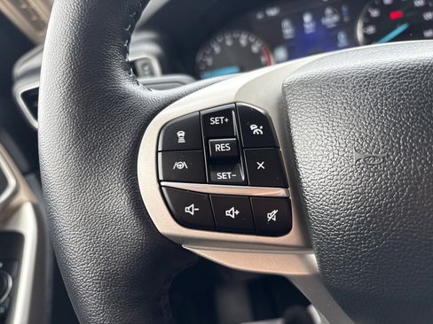 Used 2023 Ford Explorer XLT w/ Equipment Group 202A image 15