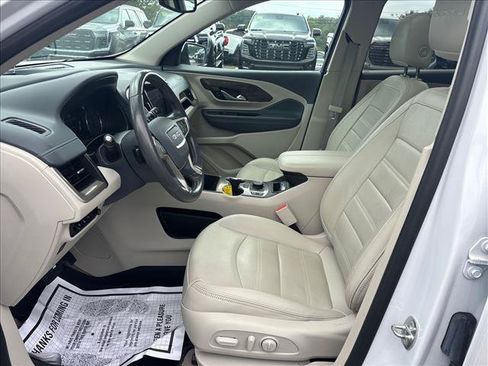 Certified 2022 GMC Terrain Denali w/ Denali Premium Package AWD/4WD image 19