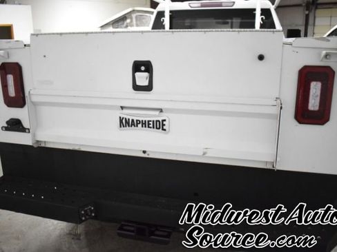 Used 2022 Chevrolet Silverado 2500 W/T w/ WT Convenience Package image 5