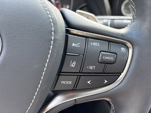 Used 2021 Lexus LS 500 w/ Interior Upgrade Package RWD image 30