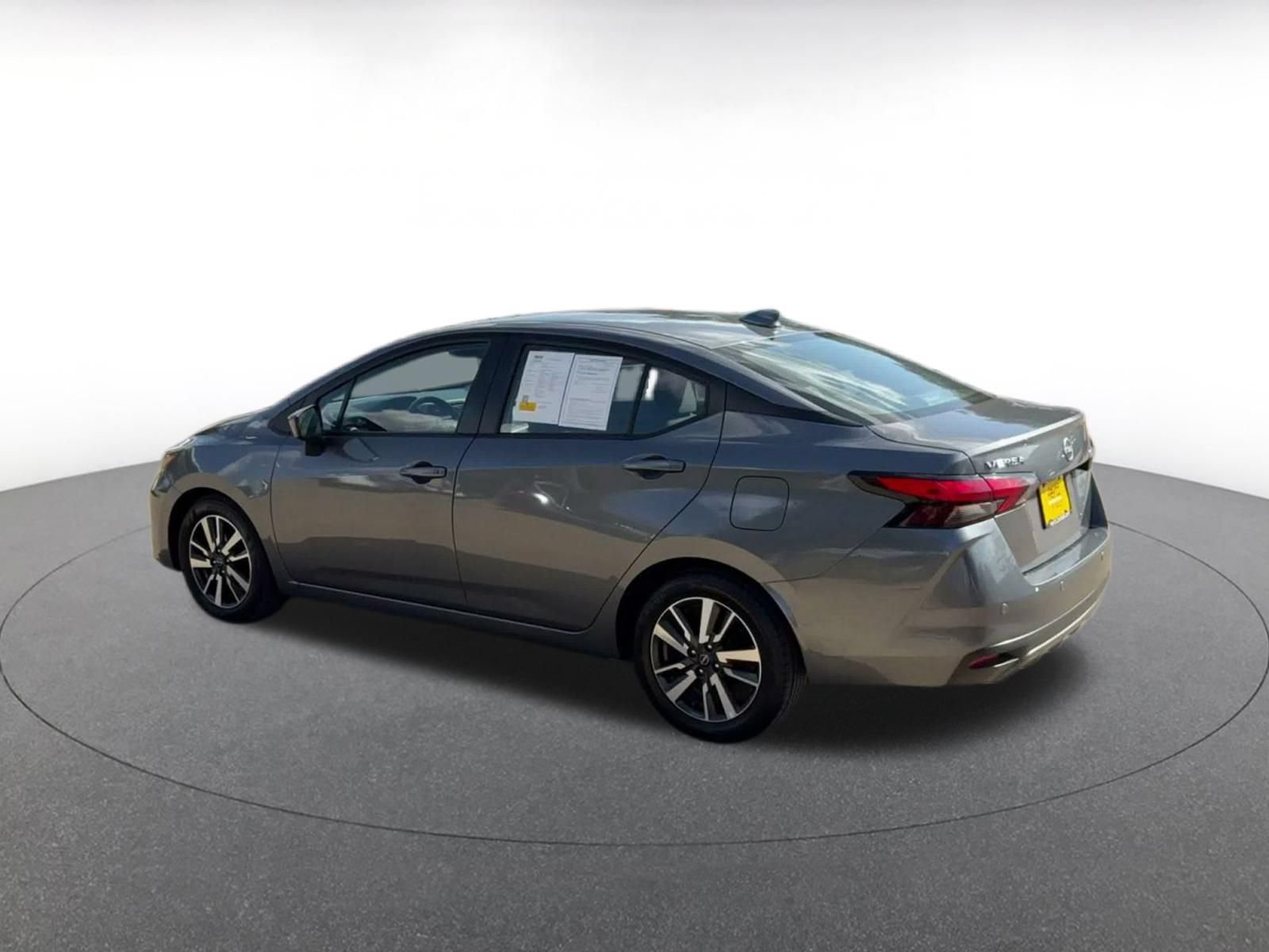 Used 2025 Nissan Versa SV FWD image 8