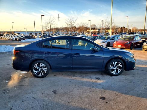 Used 2023 Subaru Legacy Premium image 4