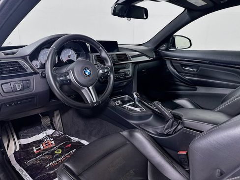Used 2017 BMW M4 Coupe RWD image 10