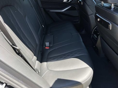 Used 2024 BMW X5 xDrive40i w/ M Sport Package AWD/4WD image 21