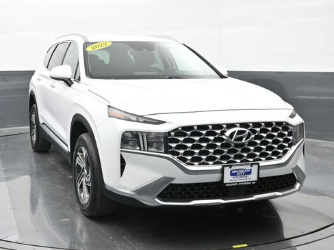 Used 2022 Hyundai Santa Fe SEL image 3