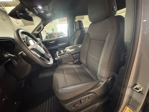 Used 2024 Chevrolet Silverado 2500 Custom w/ Custom Value Package image 19