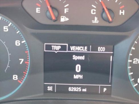 Used 2024 Chevrolet Malibu LT FWD image 11