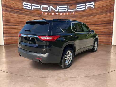 Used 2020 Chevrolet Traverse LT w/ Driver Confidence II Package AWD/4WD image 6