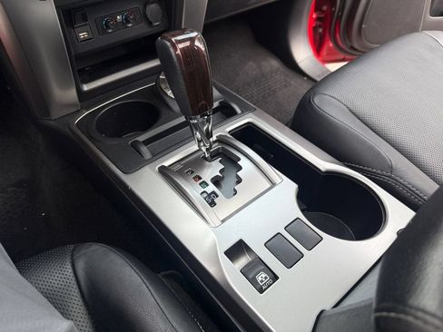 Used 2023 Toyota 4Runner Limited AWD/4WD image 19