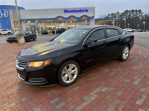 Used 2015 Chevrolet Impala LT image 4