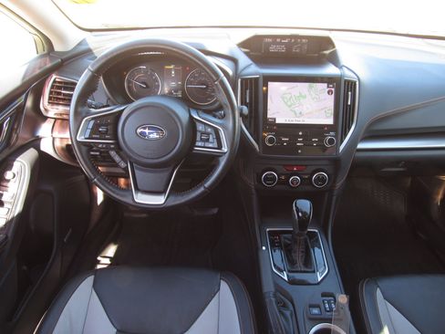 Used 2019 Subaru Crosstrek 2.0i Limited w/ Moonroof Package w/Navigation image 17