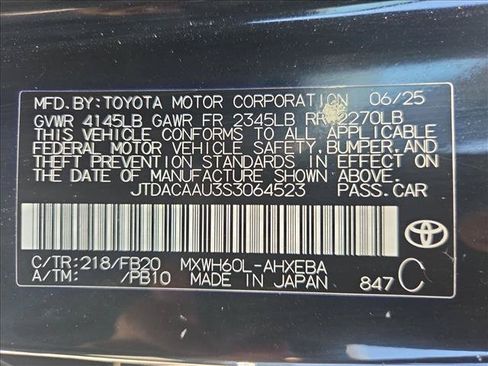 Used 2025 Toyota Prius LE FWD image 22
