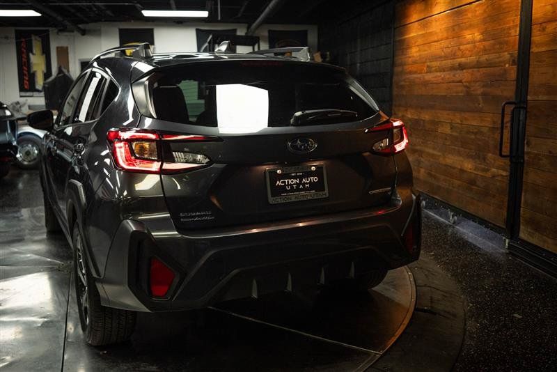 Used 2025 Subaru Crosstrek 2.5i Premium AWD/4WD image 6