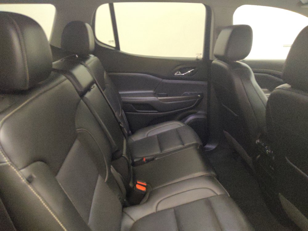 Used 2023 GMC Acadia SLT FWD image 19