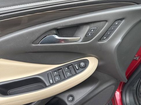 Used 2020 Buick Envision Essence image 20