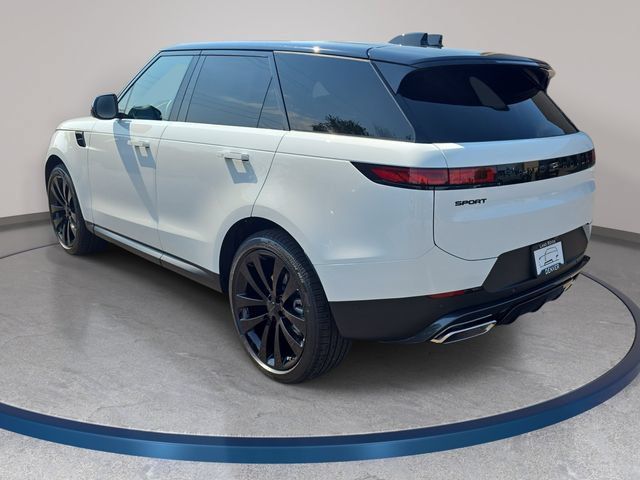 New 2026 Land Rover Range Rover Sport SE AWD/4WD image 7