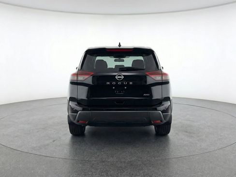 Used 2025 Nissan Rogue SV FWD image 7