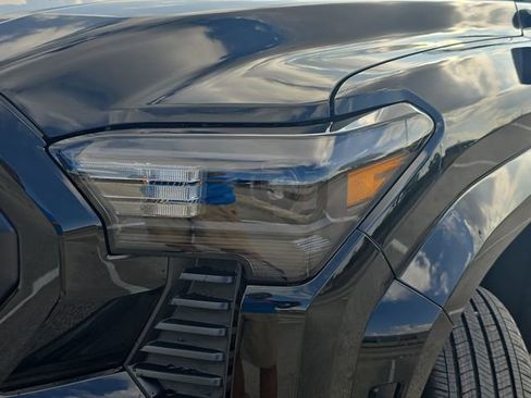 New 2026 Toyota Tacoma SR image 31