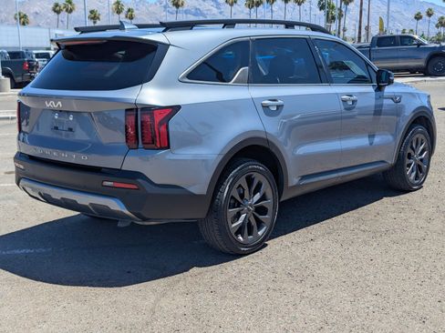 Used 2022 Kia Sorento X-Line EX AWD/4WD image 2