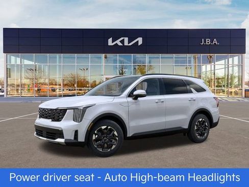 New 2026 Kia Sorento S image 3
