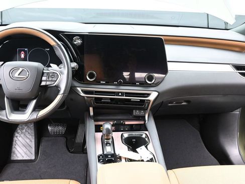 Used 2024 Lexus RX 350 Premium image 29