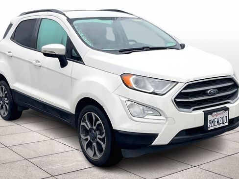 Used 2018 Ford EcoSport SE image 2