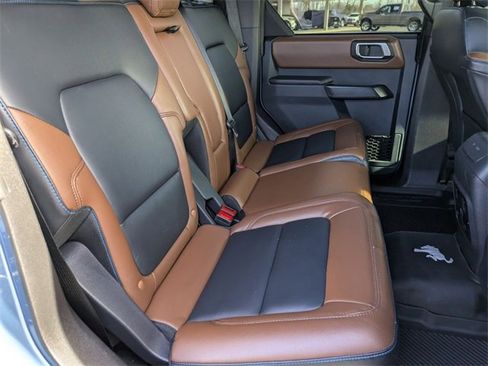 Used 2024 Ford Bronco Outer Banks image 38