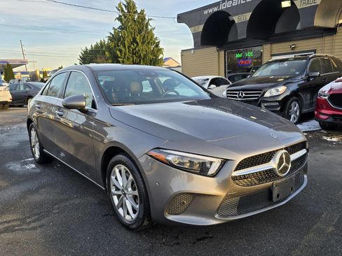 Used 2019 Mercedes-Benz A 220 4MATIC image 33