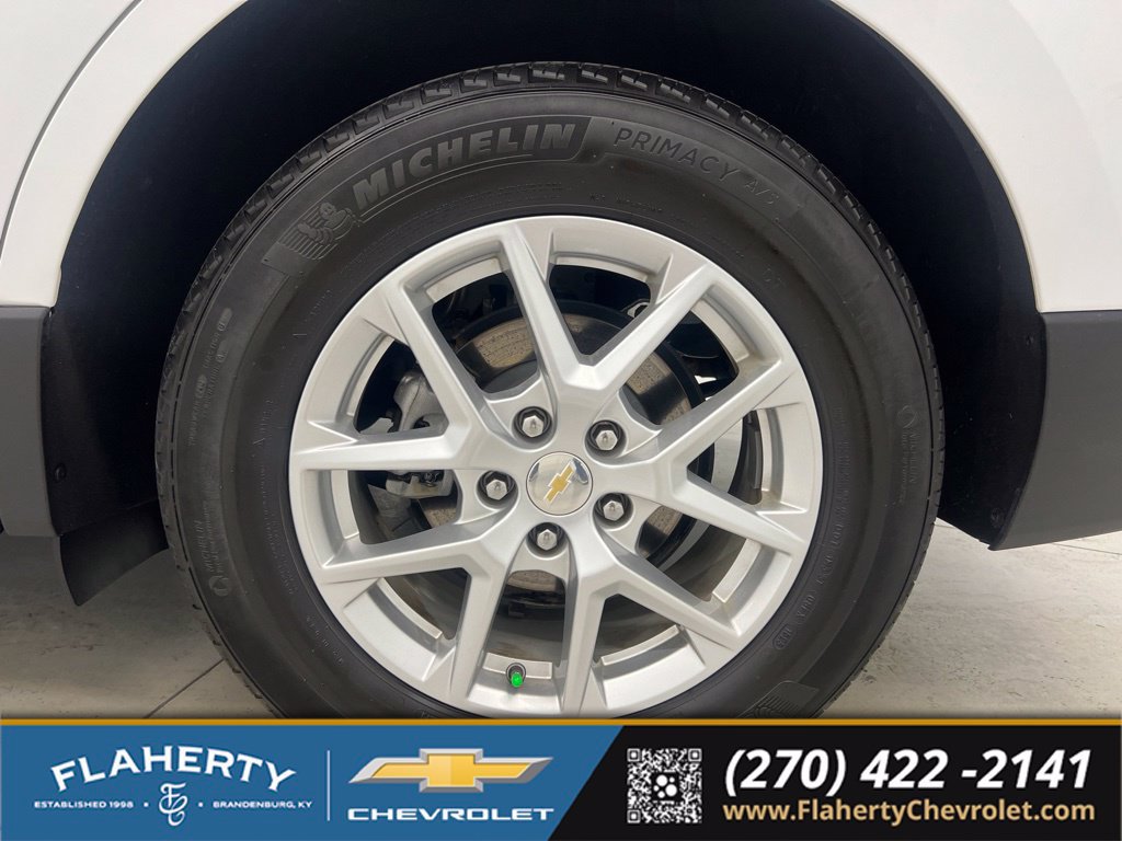 Used 2024 Chevrolet Equinox LT FWD image 19