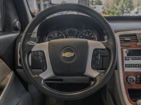 Used 2007 Chevrolet Equinox LT w/ LT Preferred Equipment Group AWD/4WD image 9
