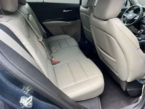 Used 2020 Cadillac XT4 Premium Luxury FWD image 15