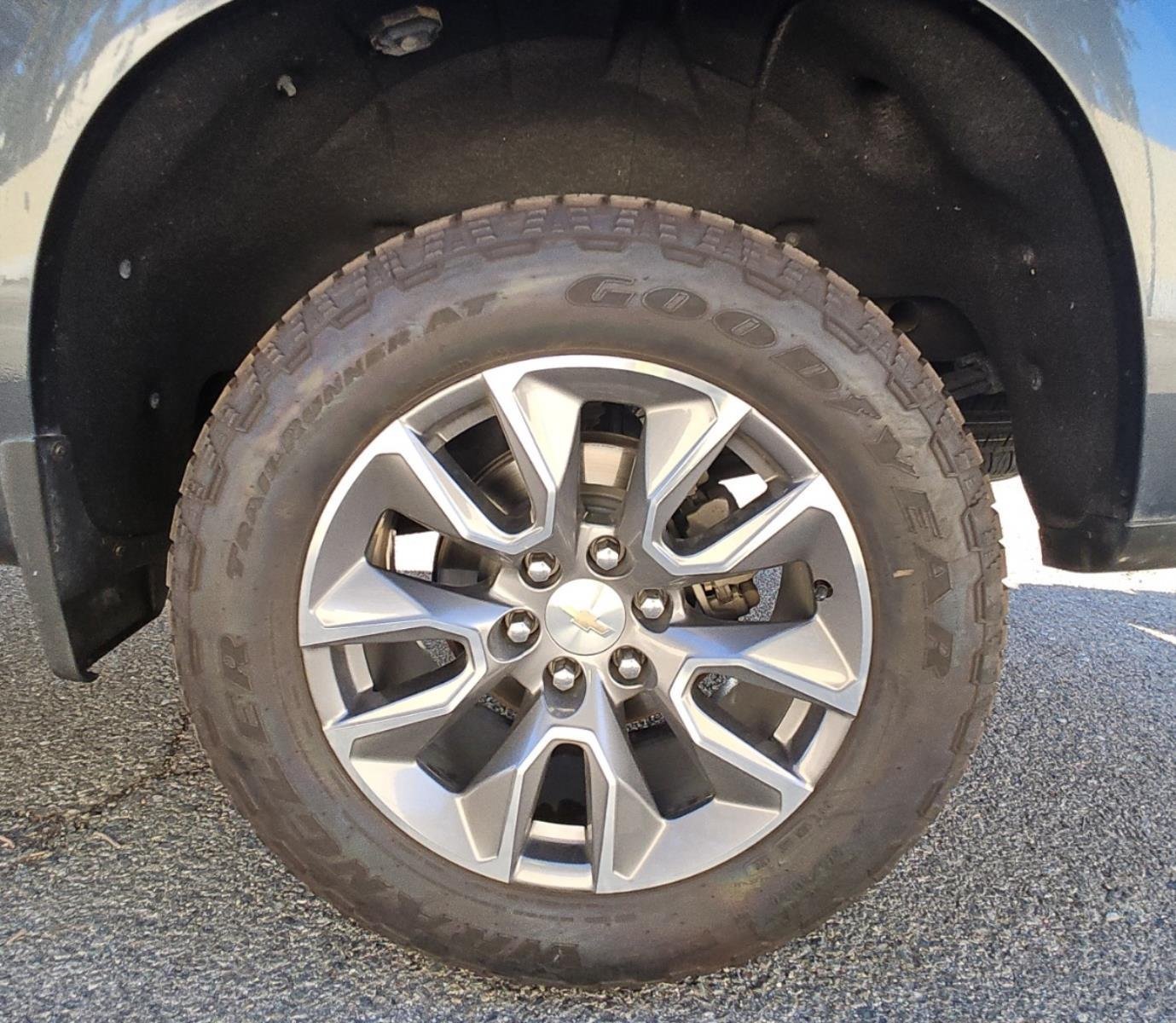 Used 2021 Chevrolet Silverado 1500 LT w/ All Star Edition Plus RWD image 12