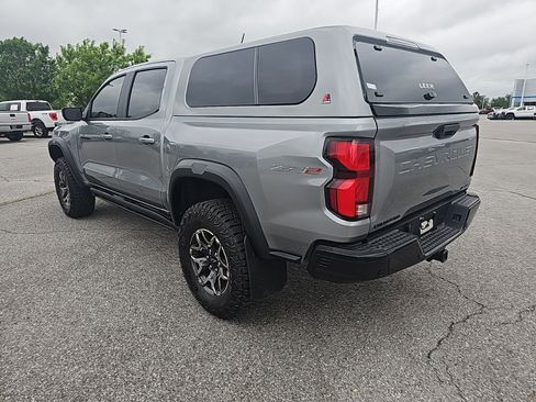 Used 2025 Chevrolet Colorado ZR2 w/ Technology Package image 8