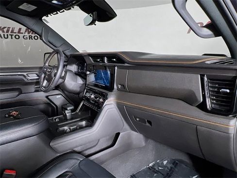 Used 2023 GMC Sierra 1500 AT4 w/ AT4 Premium Package image 42