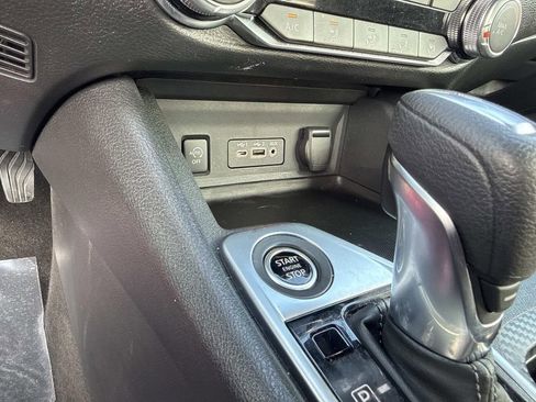 Certified 2024 Nissan Sentra SV image 27