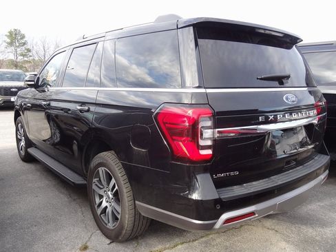 Used 2024 Ford Expedition Limited image 4