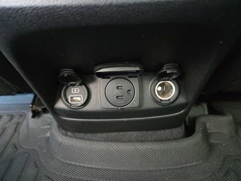 Used 2016 Kia Sorento SX AWD/4WD image 18