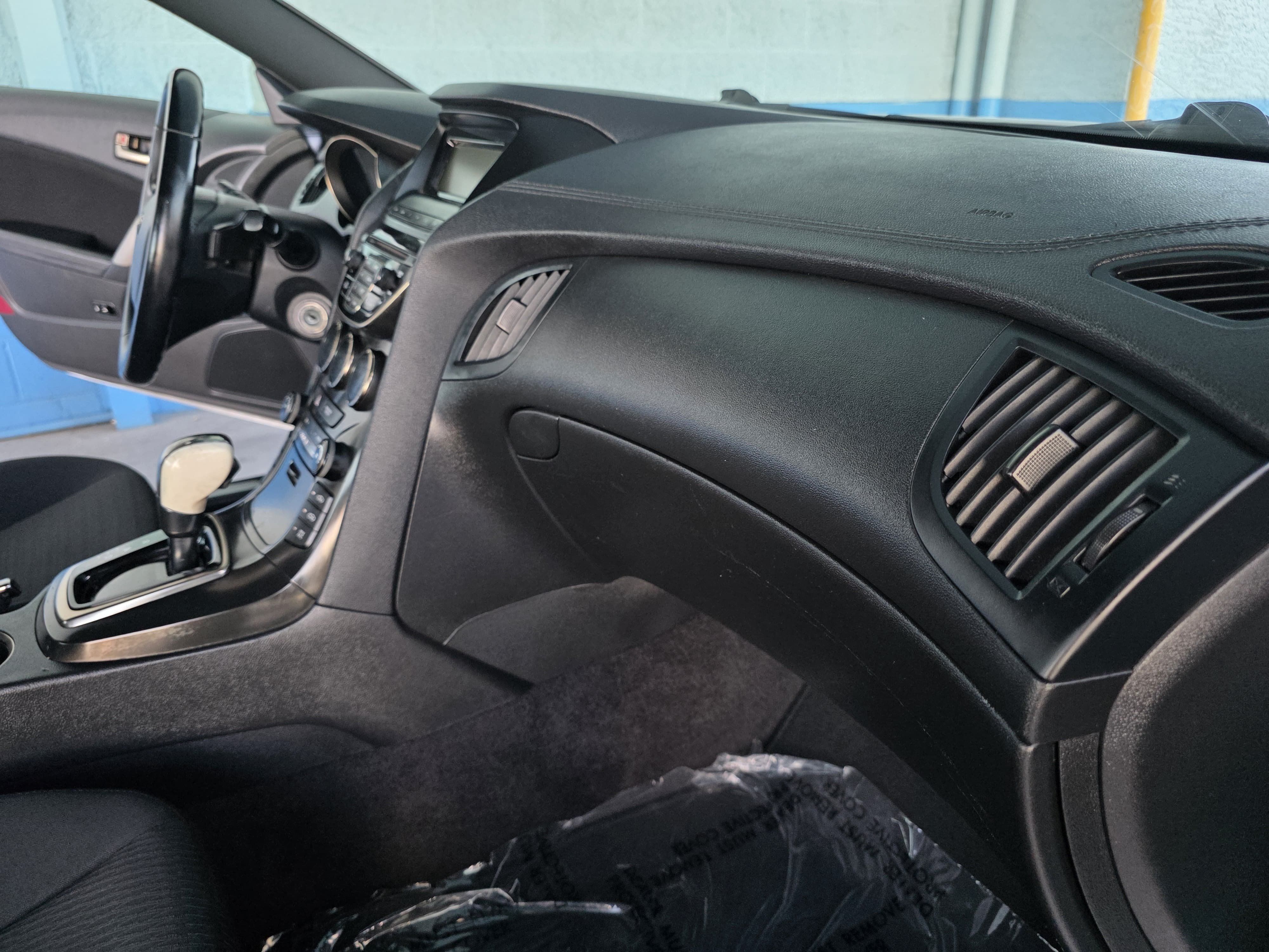 Used 2013 Hyundai Genesis 2.0T RWD image 11
