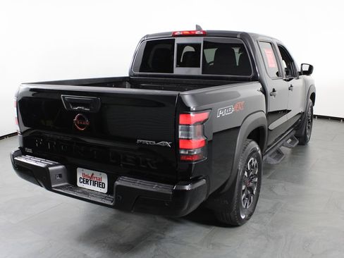 Certified 2022 Nissan Frontier PRO-4X w/ Technology Package image 16
