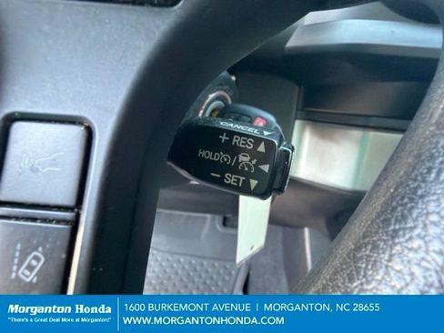 Used 2020 Toyota Tacoma SR w/ SR Convenience Package RWD image 14