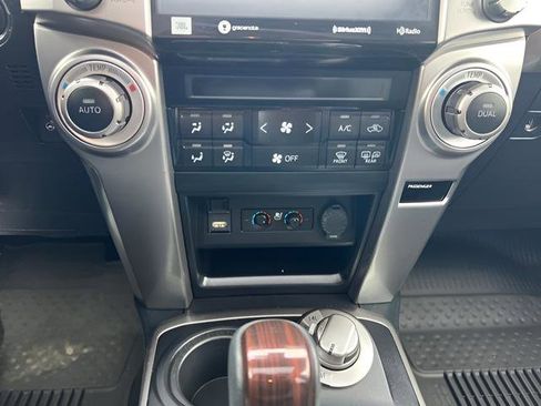 Used 2024 Toyota 4Runner Limited AWD/4WD image 20