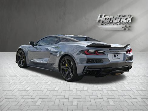 Used 2024 Chevrolet Corvette E-Ray w/ Stealth Interior Trim Package AWD/4WD image 7