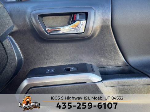 Used 2023 Toyota Tacoma TRD Off-Road image 28