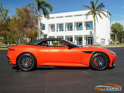 Used 2023 Aston Martin DBS Superleggera Volante RWD image 77