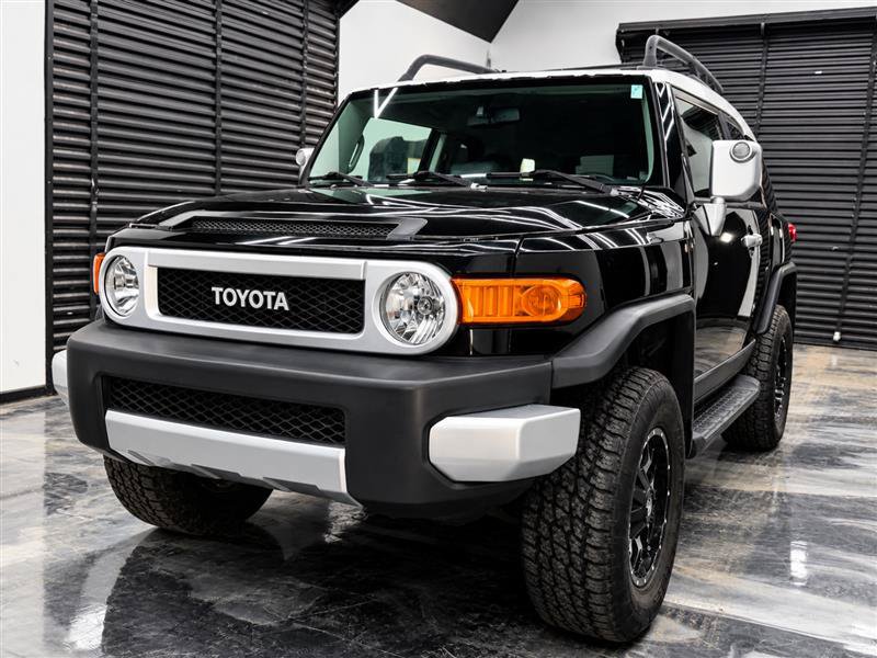 Used 2010 Toyota FJ Cruiser 4WD w/ Upgrade Pkg 2 image 1