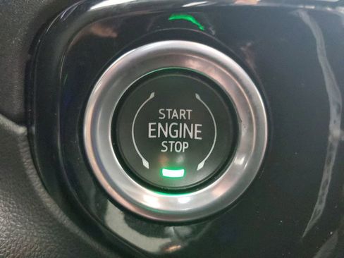 Used 2024 Chevrolet Silverado 1500 ZR2 image 20