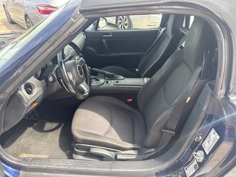 Used 2012 MAZDA MX-5 Miata Sport RWD image 11