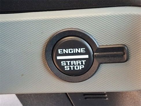 Used 2021 Ford Bronco Badlands image 19