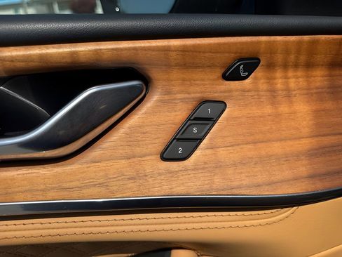 Used 2025 Jeep Grand Cherokee L Summit image 11